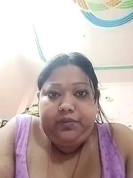 Samaira Juicy143 online show from April 2026 05:04:02 PM
