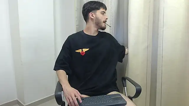 Snapshot of joseh0se chatting on February 2026 12:31:02 AM joseh0se online show from February 2026 12:31:02 AM