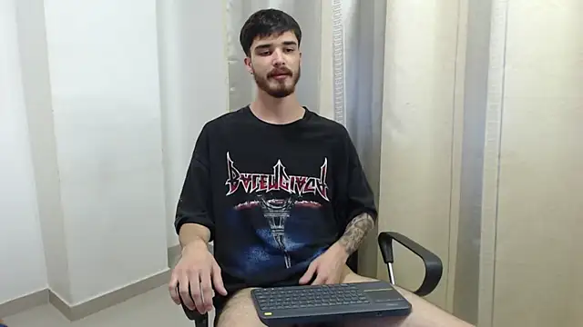 Snapshot of joseh0se chatting on February 2026 03:11:01 AM joseh0se online show from February 2026 03:11:01 AM