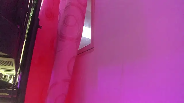 Melanie  Evans online show from March 2026 11:04:01 AM