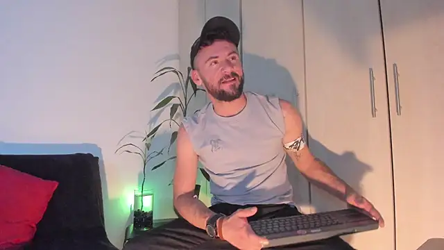 Erickpritz xh online show from April 2026 02:17:01 AM