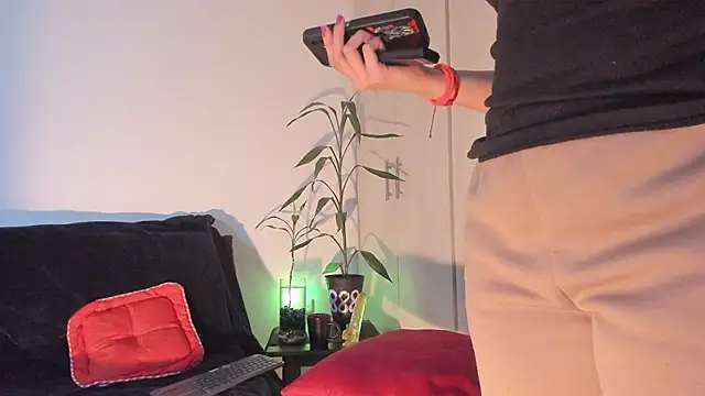 Erickpritz xh online show from April 2026 08:59:01 PM