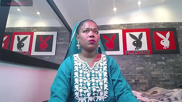 Snapshot of kavya_suri_ chatting on February 2026 06:59:02 PM kavya suri online show from February 2026 06:59:02 PM