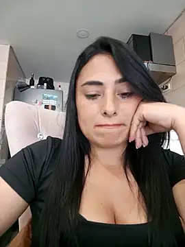 Andreacama online show from February 2026 04:45:02 PM