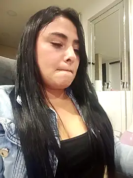 Andreacama online show from February 2026 11:23:02 PM