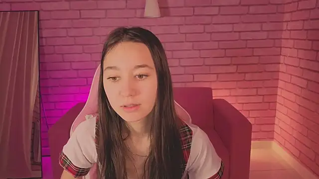 Nicole Brownie online show from February 2026 12:48:01 AM