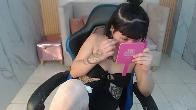 ela boob s online show from March 2026 01:17:02 PM