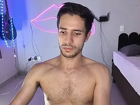 Snapshot of Cshunderlick chatting on February 2026 01:32:01 AM Cshunderlick online show from February 2026 01:32:01 AM