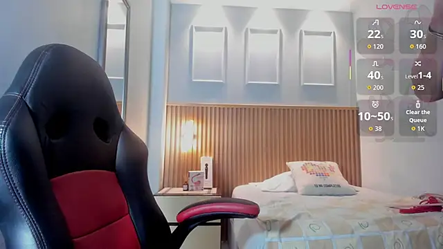 BONNIE CH1 online show from March 2026 12:44:01 PM