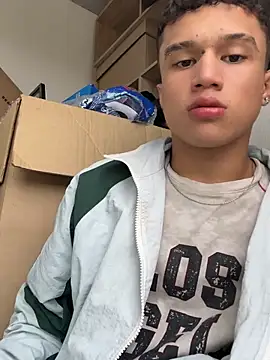 Dominik Souza online show from June 2026 07:52:01 PM