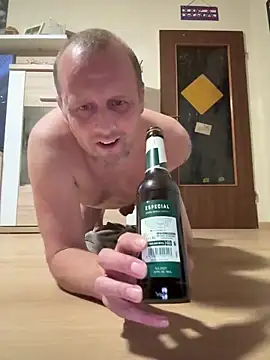 FrankdieSchwuchtel online show from May 2026 10:27:01 PM