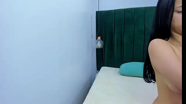 Snapshot of Ema-Horny chatting on March 2026 01:40:02 PM Ema-Horny online show from March 2026 01:40:02 PM