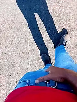 negrim10 online show from April 2026 12:35:02 PM