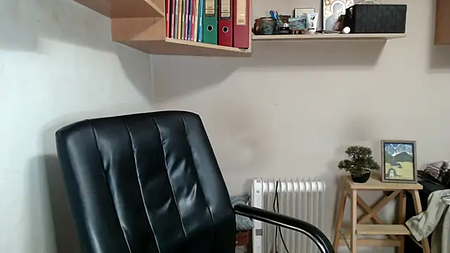 katemodel online show from April 2026 07:03:02 AM