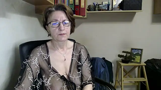 katemodel online show from June 2026 06:09:01 AM