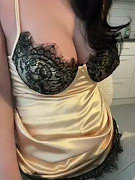 Sara0202 online show from February 2026 02:29:01 PM