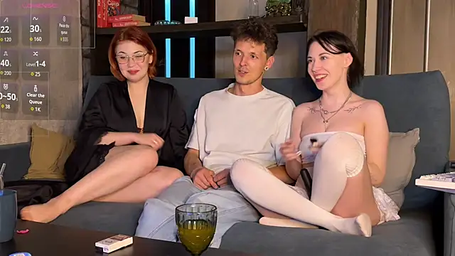 Three Some Dream online show from June 2026 05:54:01 PM