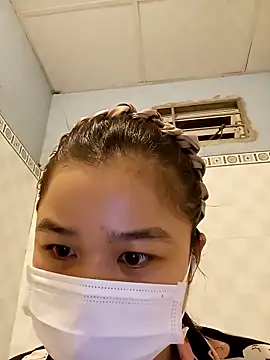 Daisy-lusia2026 online show from March 2026 10:27:02 PM