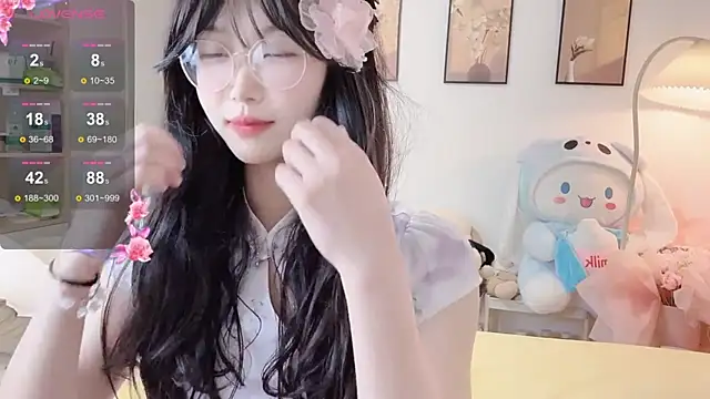 Luminous4173 online show from April 2026 10:36:01 AM