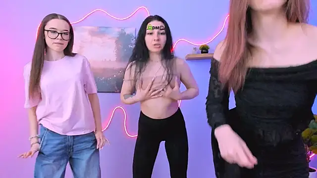 eira mouse online show from April 2026 09:04:01 AM