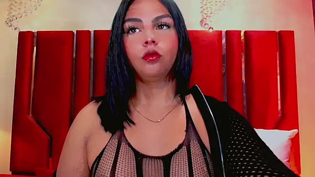 Maia Hotts online show from March 2026 12:10:02 PM