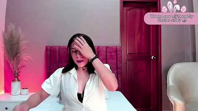 AnnaBroooks online show from April 2026 12:00:02 AM