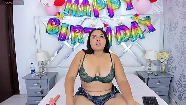 yaragarcia online show from February 2026 03:46:02 AM