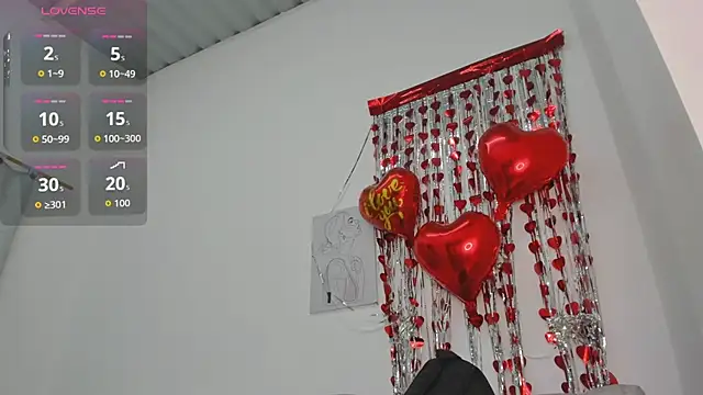 velvetluna  online show from February 2026 11:09:02 AM