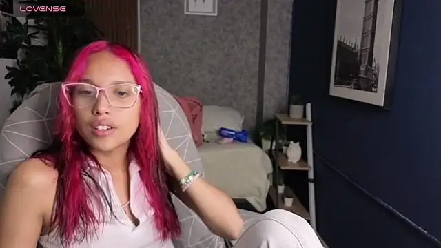 saphire  online show from April 2026 01:14:01 PM