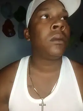 Leyder31 online show from February 2026 10:22:01 PM