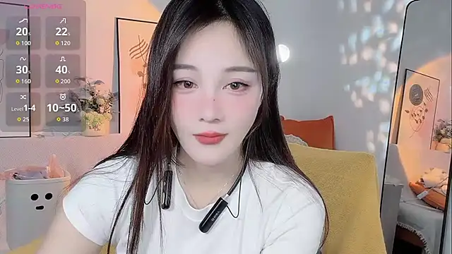Snapshot of Lisa-295188 chatting on March 2026 07:01:02 AM Lisa-295188 online show from March 2026 07:01:02 AM
