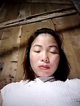 Snapshot of Ella-aa chatting on February 2026 03:40:01 PM Ella-aa online show from February 2026 03:40:01 PM