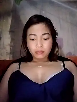 Ella-aa online show from March 2026 09:30:01 PM