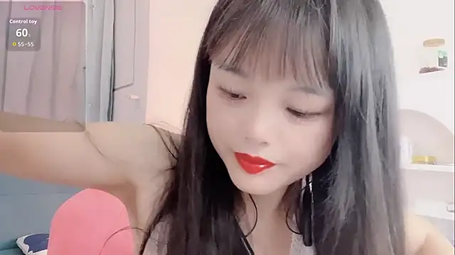 xianxian-baby online show from April 2026 06:56:01 PM