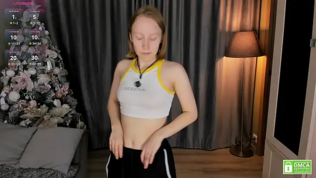Snapshot of Cutie_Ellis chatting on May 2026 06:49:02 PM Cutie Ellis online show from May 2026 06:49:02 PM
