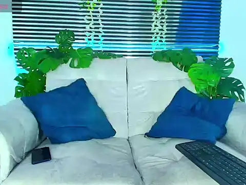 ThiiagoSaeenz online show from March 2026 05:52:02 PM