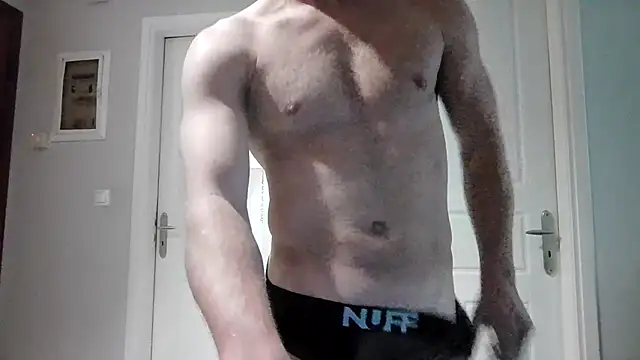 YoungforOld32 online show from March 2026 09:13:01 AM