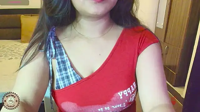 Yara-143 online show from June 2026 06:02:01 PM