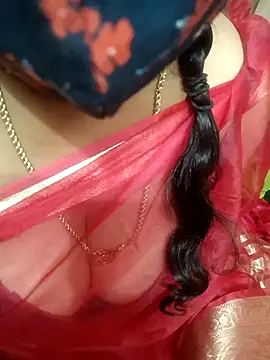 Snapshot of Madhusri_Tamil_Telugu chatting on February 2026 05:22:02 PM Madhusri Tamil Telugu online show from February 2026 05:22:02 PM