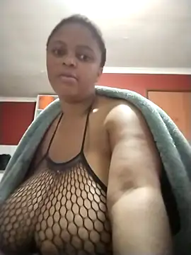 PrettyLisa26 online show from June 2026 04:55:01 AM