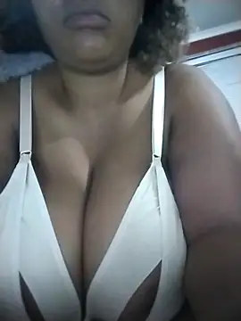 PrettyLisa26 online show from July 2026 11:42:01 PM