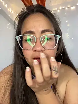 alisbloom online show from February 2026 06:06:02 PM