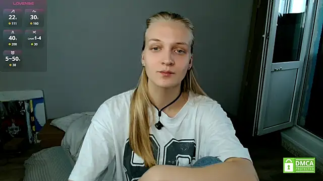 Snapshot of Alex-wer chatting on July 2026 07:14:02 AM Alex-wer online show from July 2026 07:14:02 AM