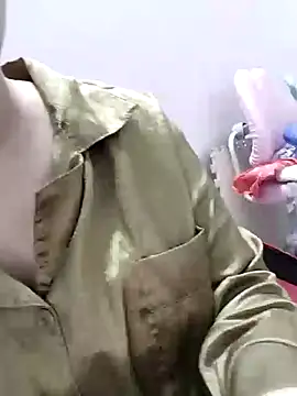 Emyeusexy88 online show from February 2026 01:04:01 PM