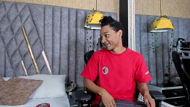 Snapshot of dafne_and_erick_ chatting on July 2026 04:26:02 AM dafne and erick online show from July 2026 04:26:02 AM