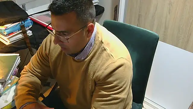 VanillaTime78-Jorge online show from May 2026 11:31:01 PM