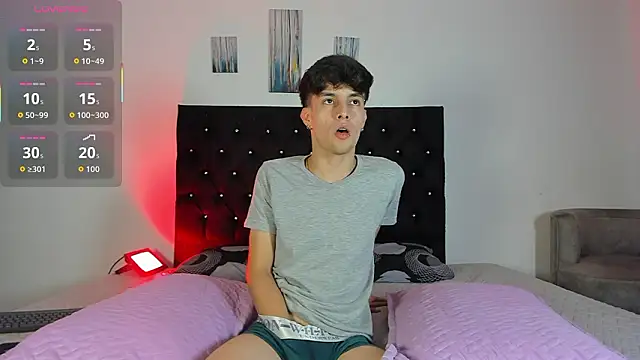 axxxel twink online show from March 2026 02:18:01 AM