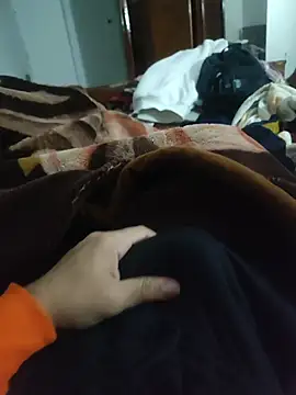 Snapshot of amirMohamed58 chatting on February 2026 02:04:01 AM amirMohamed58 online show from February 2026 02:04:01 AM