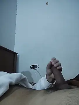 Snapshot of amirMohamed58 chatting on February 2026 04:39:02 PM amirMohamed58 online show from February 2026 04:39:02 PM