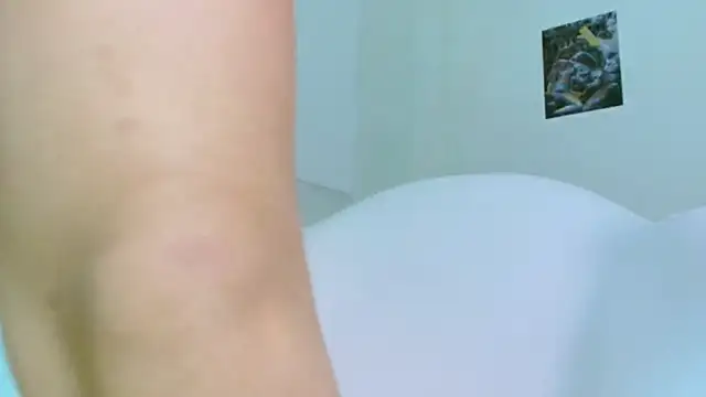 Aitanha  online show from March 2026 07:36:02 PM